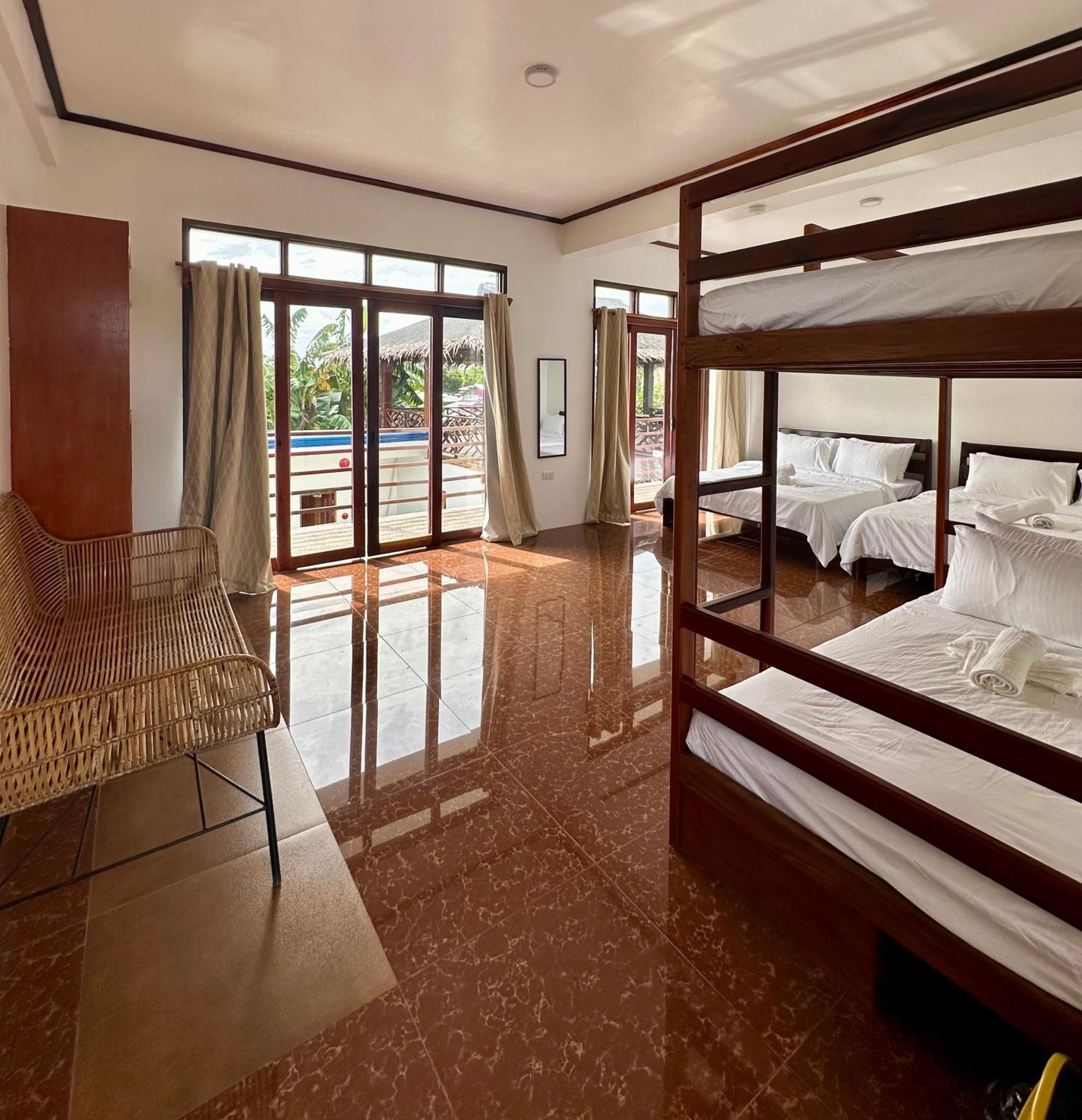 Haven Suites Siargao General Luna  Oda fotoğraf